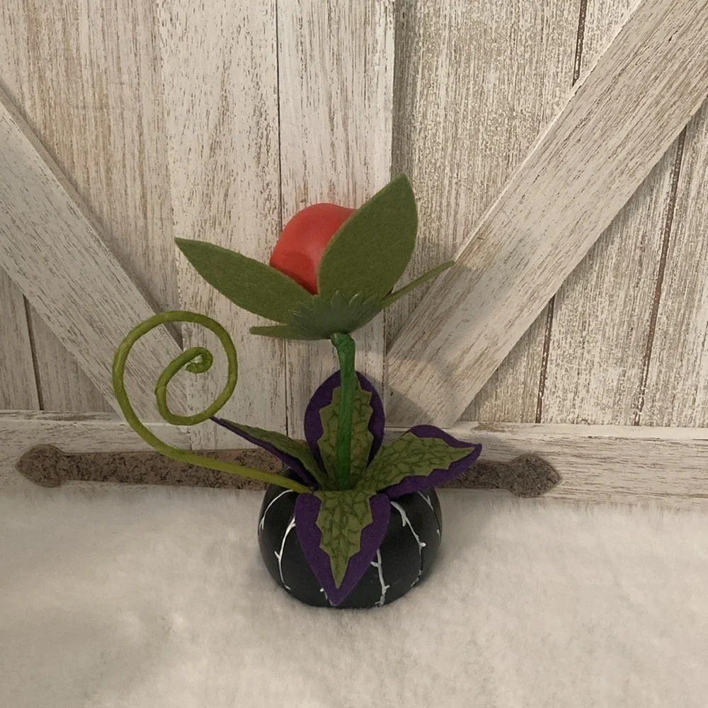 Target Hyde and Eek 2021 Halloween Mini Faux Plant